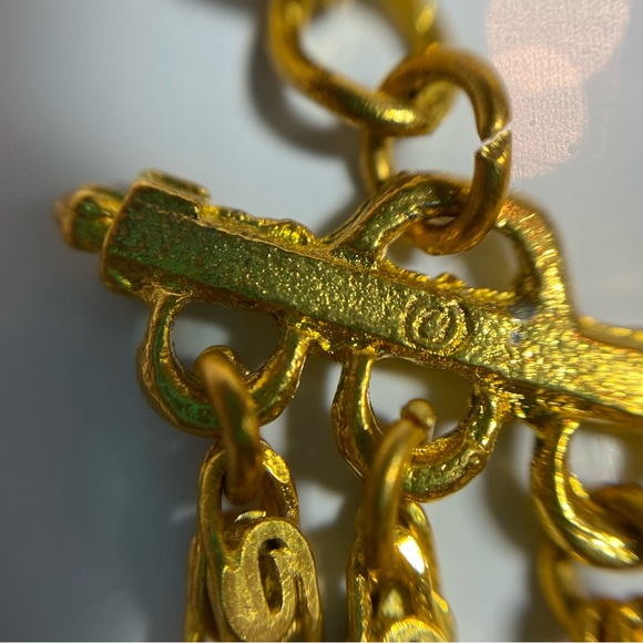 Vintage 6 strand faux Pearl necklace. - Picture 3 of 7